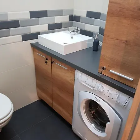 Apartmán Home, Far Away From 2 *