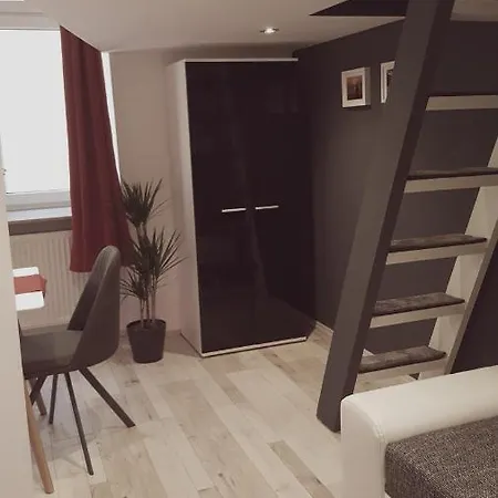 Appartement Home, Far Away From 2 Budapest