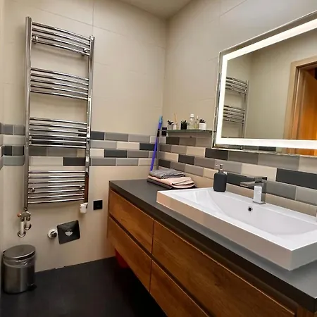 Apartmán Home, Far Away From 2 *