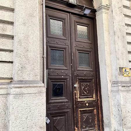 Appartement Home, Far Away From 2 *