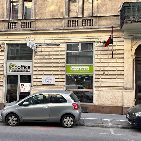 Διαμέρισμα Home, Far Away From 2 Βουδαπέστη